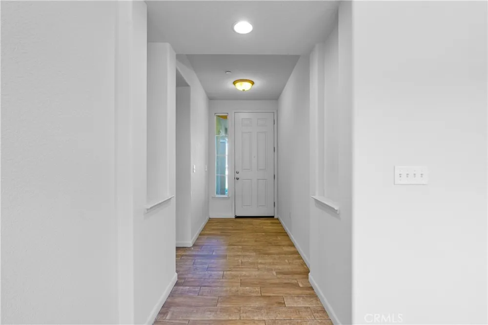 737 Fume Blanc Court Los Banos, CA 93635