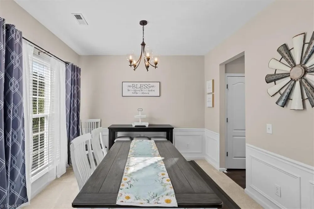 3428 Silverlake Court Jamestown, NC 27282