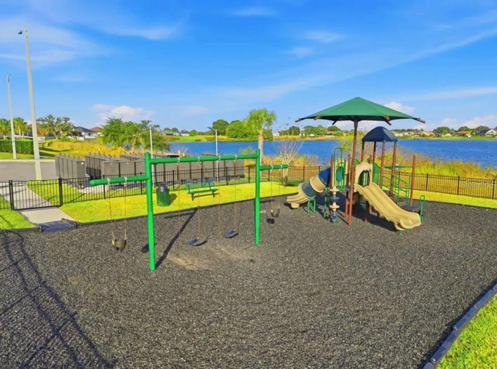 3864 GIORGIO DRIVE Winter Haven, FL 33884