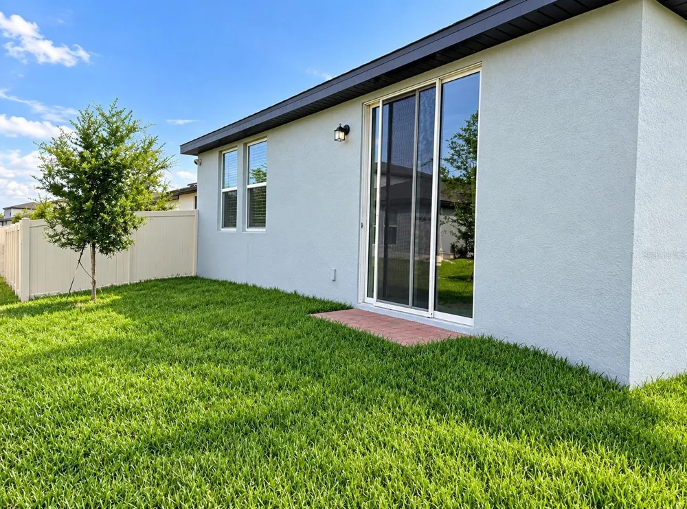 3864 GIORGIO DRIVE Winter Haven, FL 33884