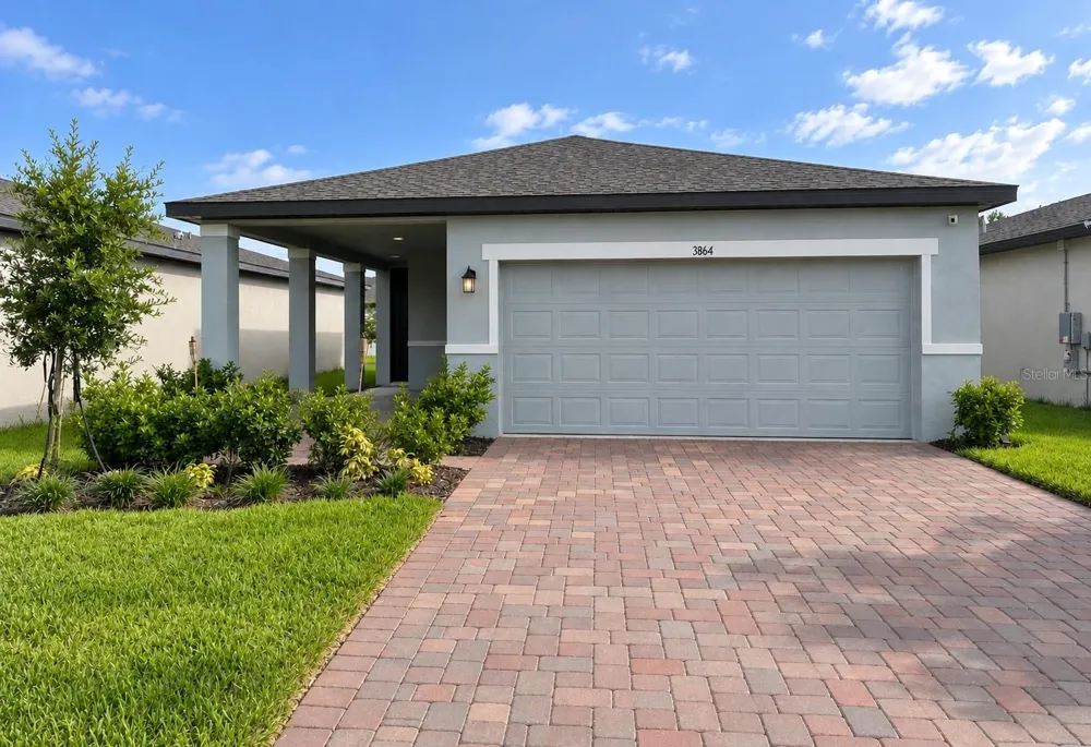 3864 GIORGIO DRIVE Winter Haven, FL 33884