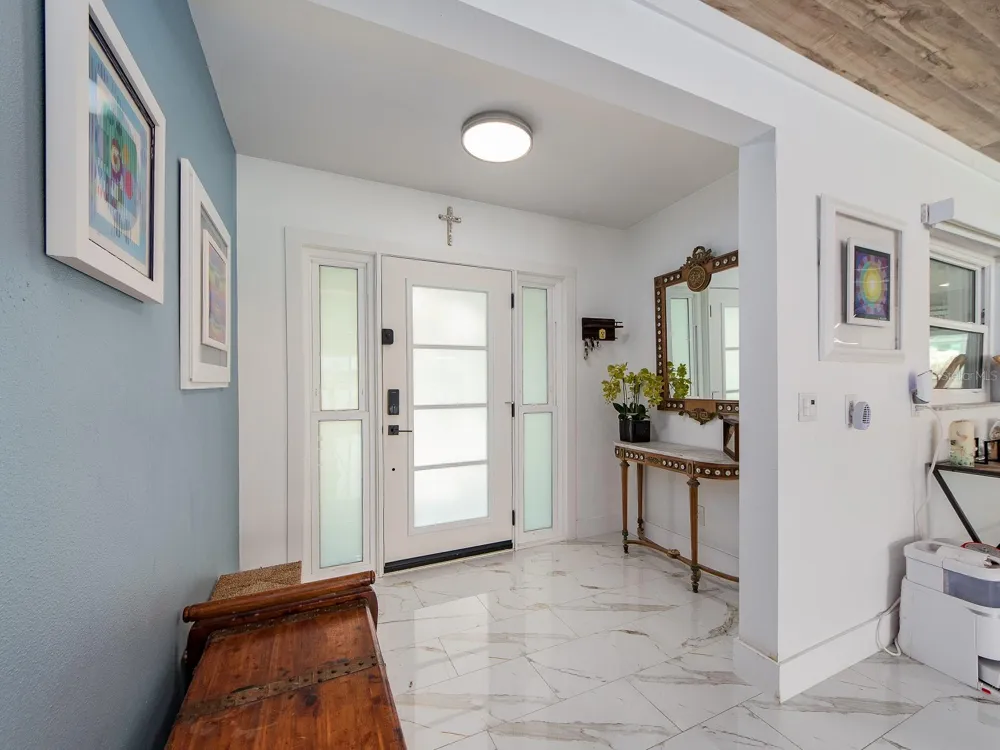 1826 VENETIAN POINT DRIVE Clearwater, FL 33755