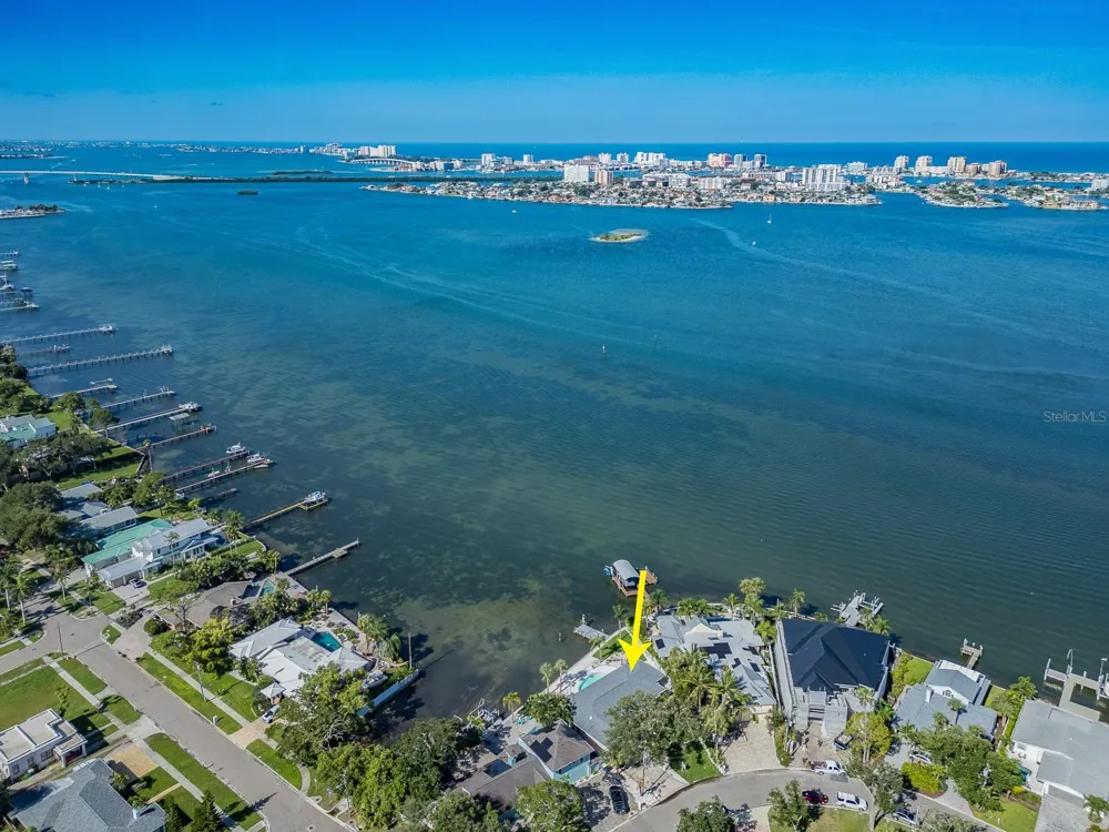 1826 VENETIAN POINT DRIVE Clearwater, FL 33755