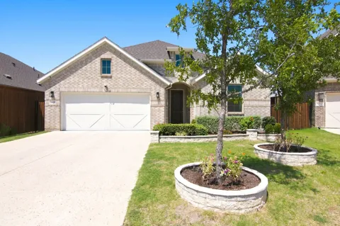 944 Tara Court