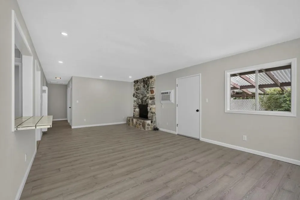 16505 Sanborn Road Saratoga, CA 95070