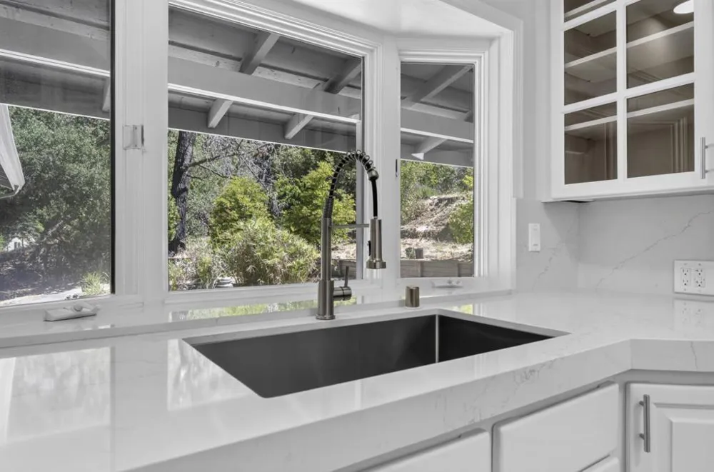 16505 Sanborn Road Saratoga, CA 95070
