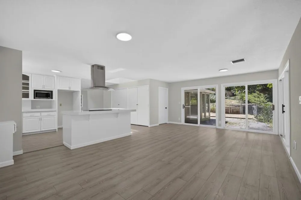 16505 Sanborn Road Saratoga, CA 95070