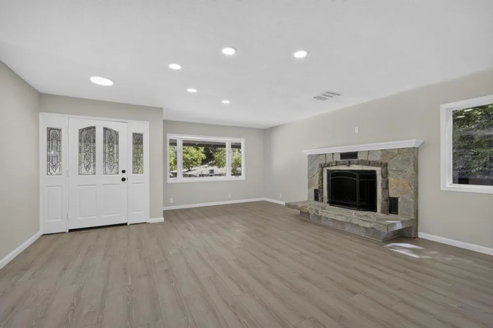 16505 Sanborn Road Saratoga, CA 95070