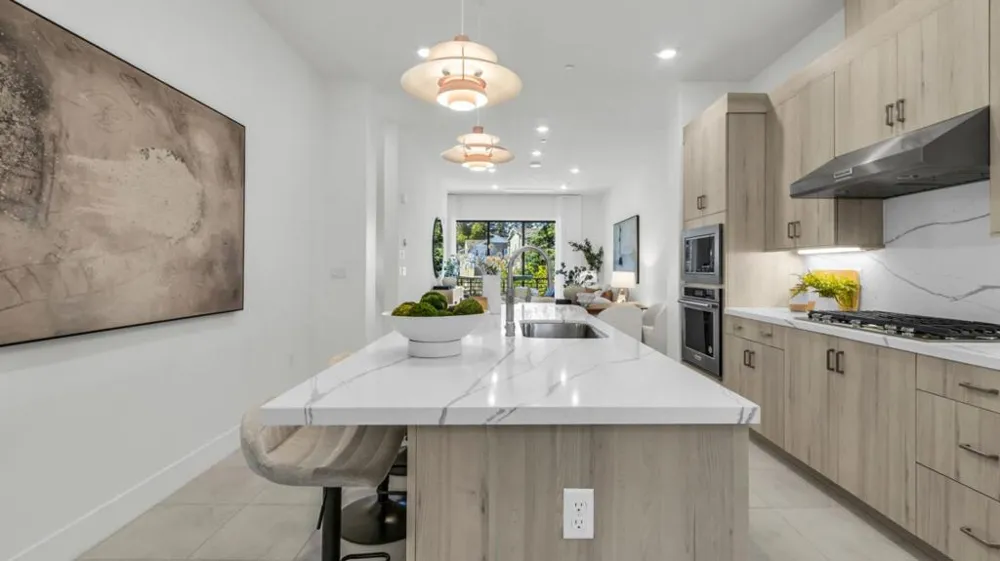 1108 Artemisia Terrace #2 Sunnyvale, CA 94086