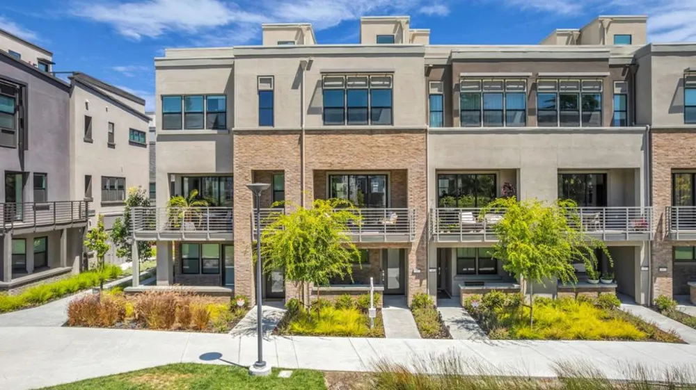 1108 Artemisia Terrace #2 Sunnyvale, CA 94086