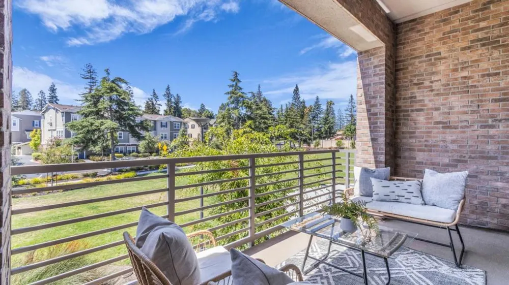 1108 Artemisia Terrace #2 Sunnyvale, CA 94086