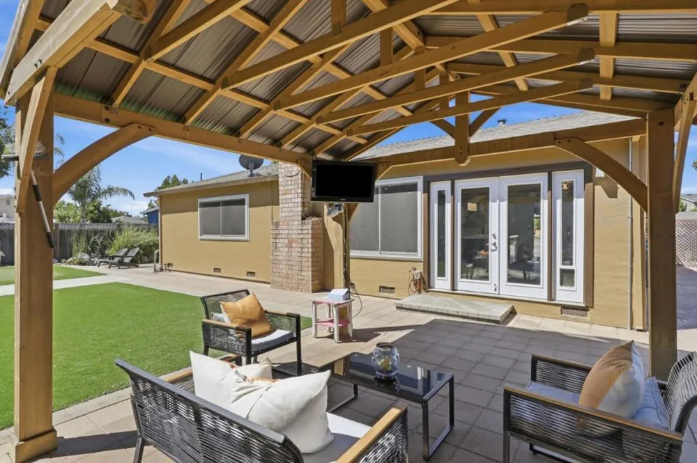 570 Biscayne Court Morgan Hill, CA 95037