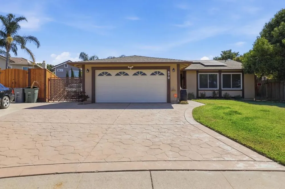 570 Biscayne Court Morgan Hill, CA 95037