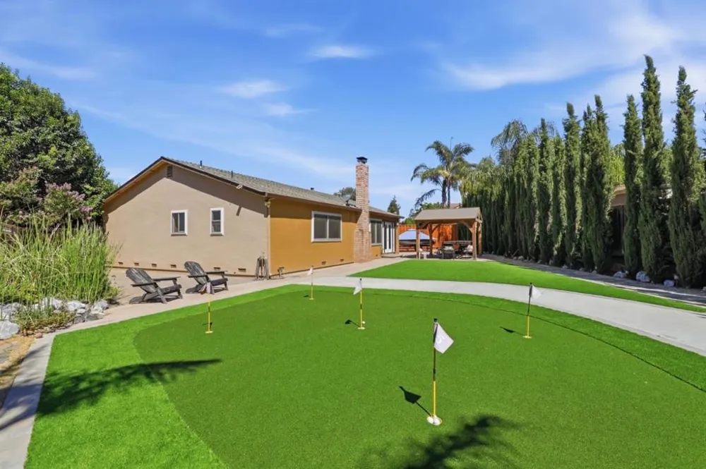 570 Biscayne Court Morgan Hill, CA 95037