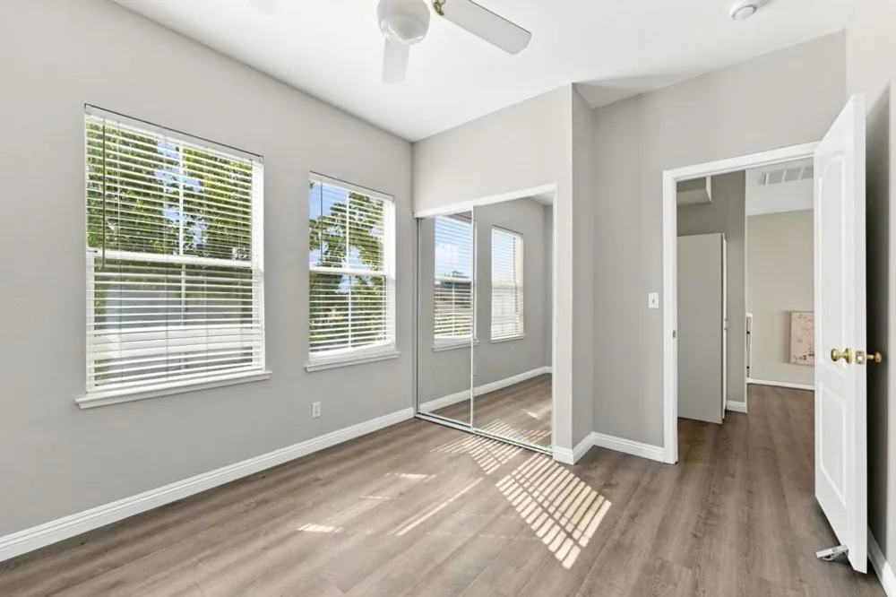 646 Fulstow Court Folsom, CA 95630