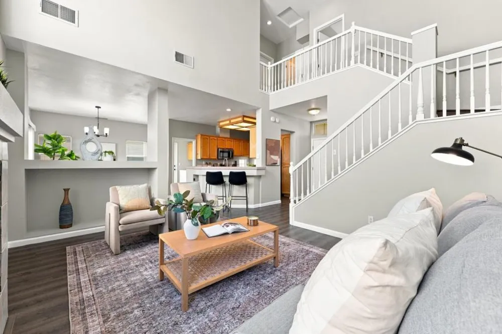 646 Fulstow Court Folsom, CA 95630