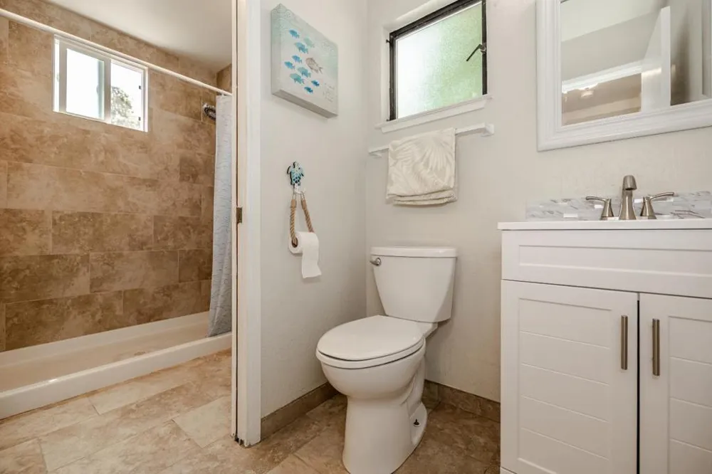 702 Beverly Avenue Capitola, CA 95010