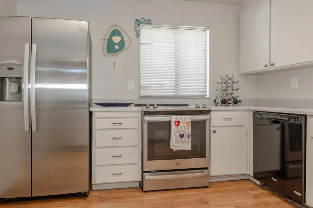 702 Beverly Avenue Capitola, CA 95010