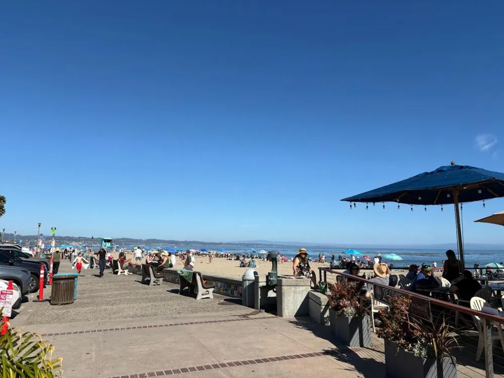 702 Beverly Avenue Capitola, CA 95010