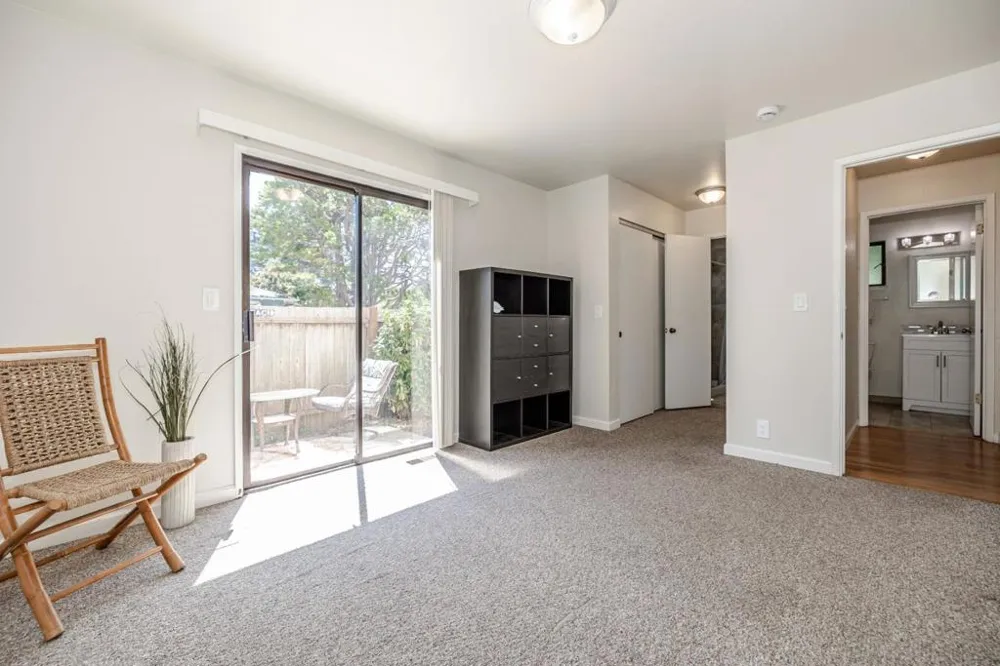 702 Beverly Avenue Capitola, CA 95010