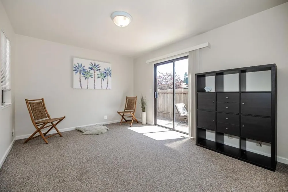 702 Beverly Avenue Capitola, CA 95010
