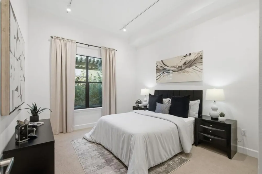 1001 Laurel Street #113 San Carlos, CA 94070