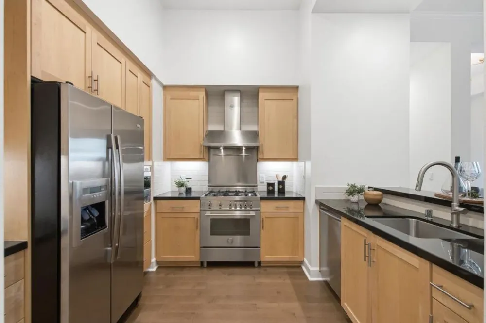 1001 Laurel Street #113 San Carlos, CA 94070