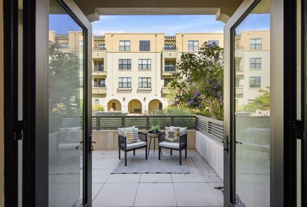 1001 Laurel Street #113 San Carlos, CA 94070