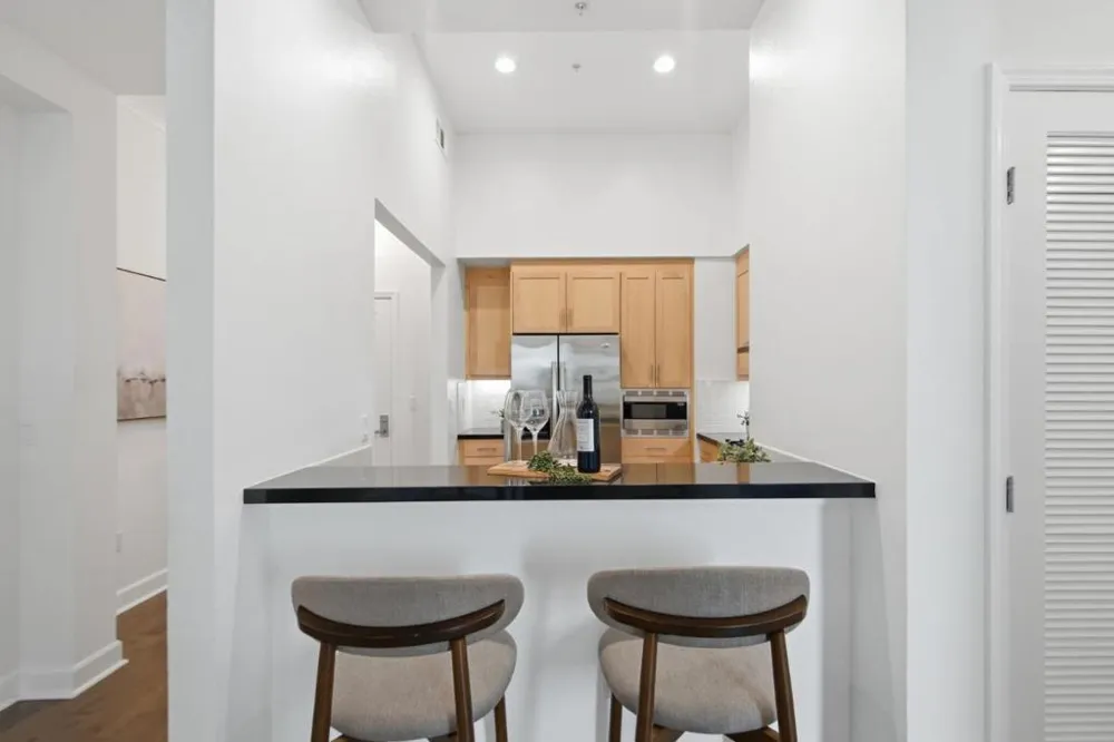 1001 Laurel Street #113 San Carlos, CA 94070