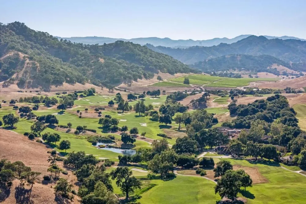 1295 Lions Peak Lane San Martin, CA 95046