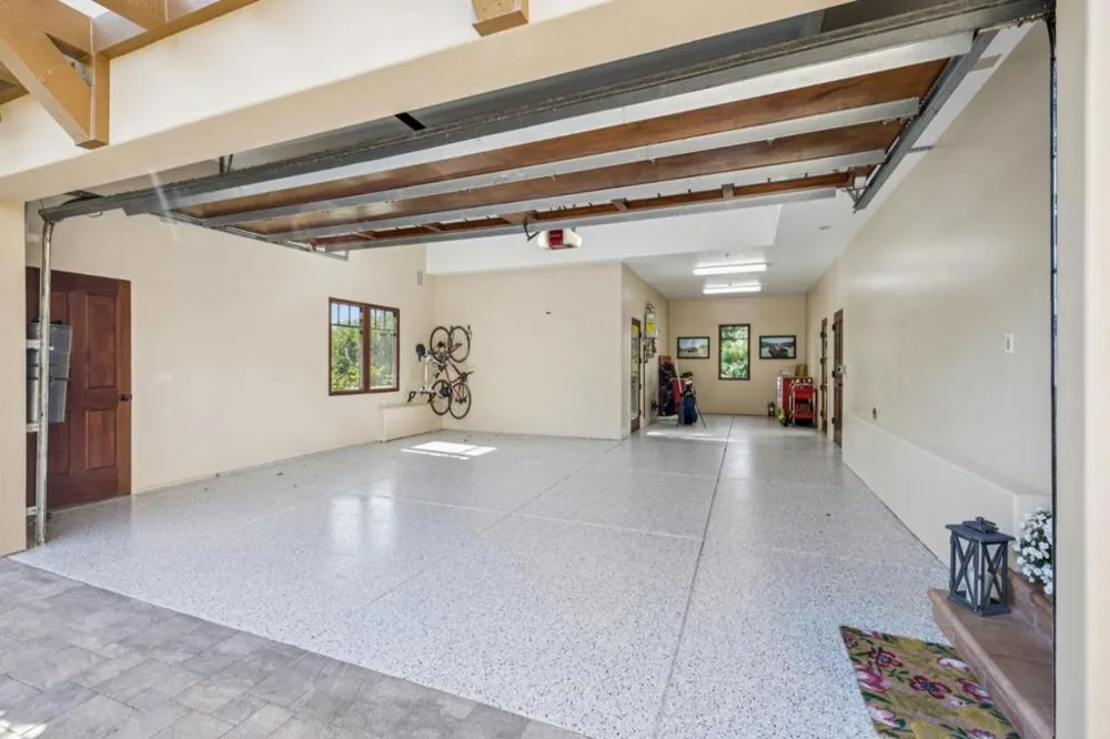 1295 Lions Peak Lane San Martin, CA 95046