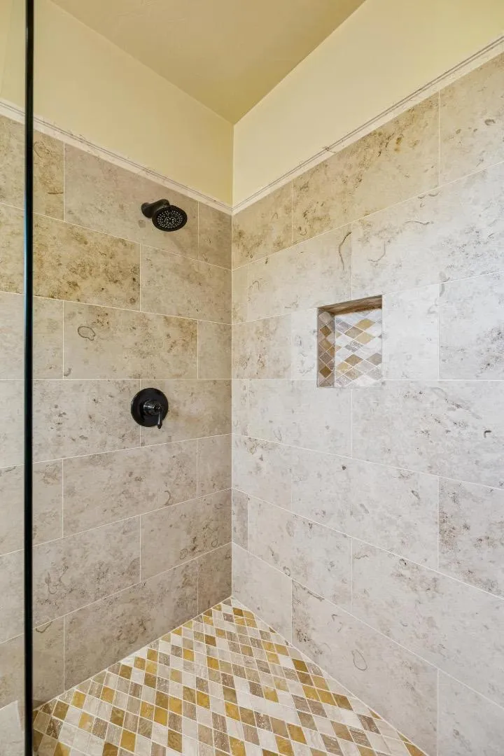 1295 Lions Peak Lane San Martin, CA 95046