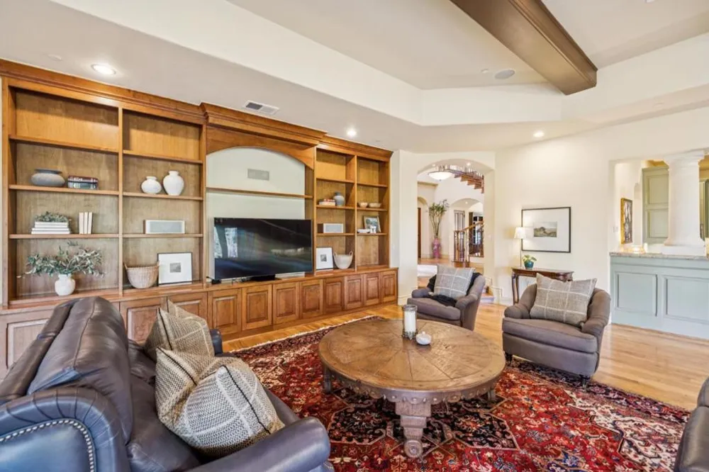1295 Lions Peak Lane San Martin, CA 95046