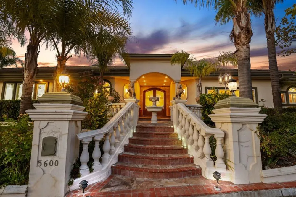 5600 Country Club Parkway San Jose, CA 95138