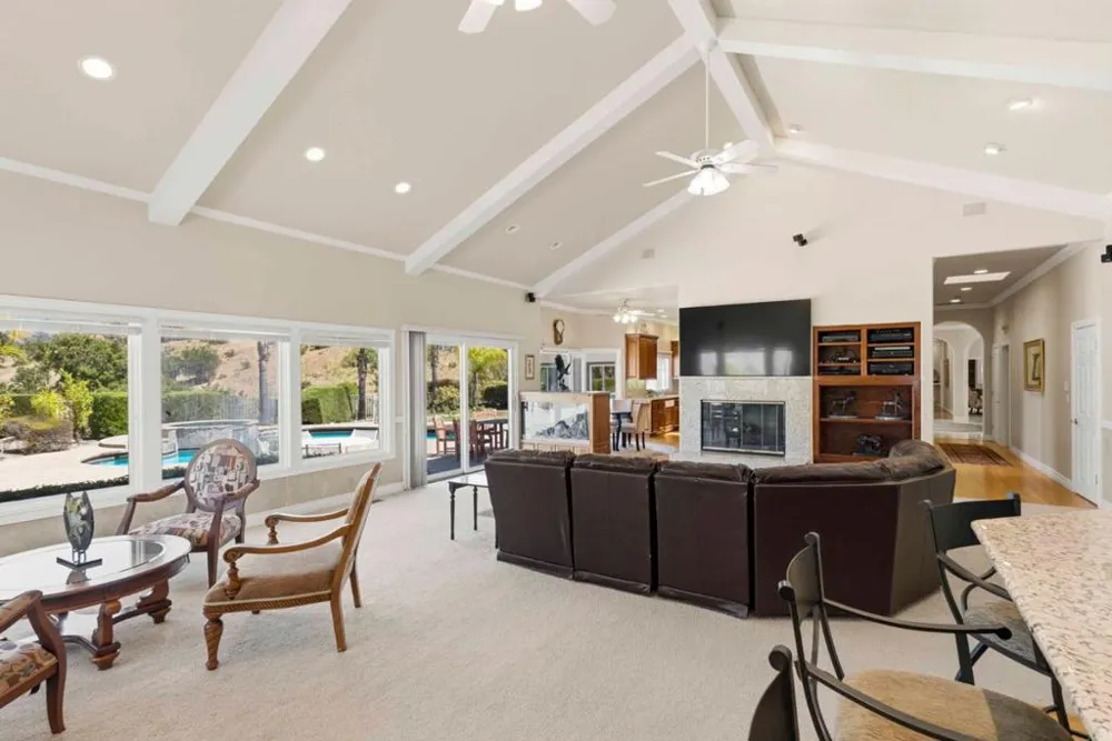 5600 Country Club Parkway San Jose, CA 95138