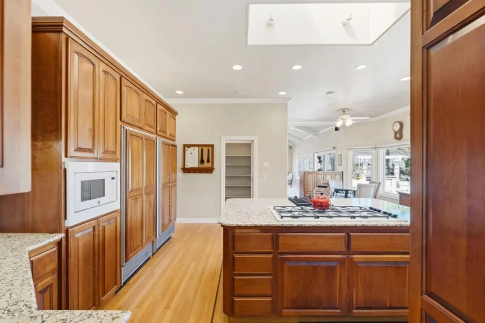 5600 Country Club Parkway San Jose, CA 95138