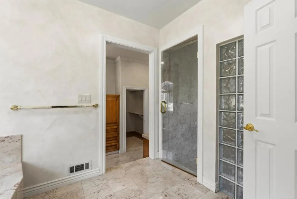 5600 Country Club Parkway San Jose, CA 95138