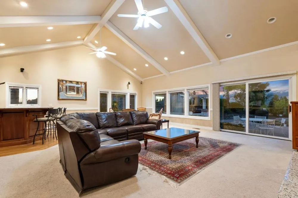 5600 Country Club Parkway San Jose, CA 95138