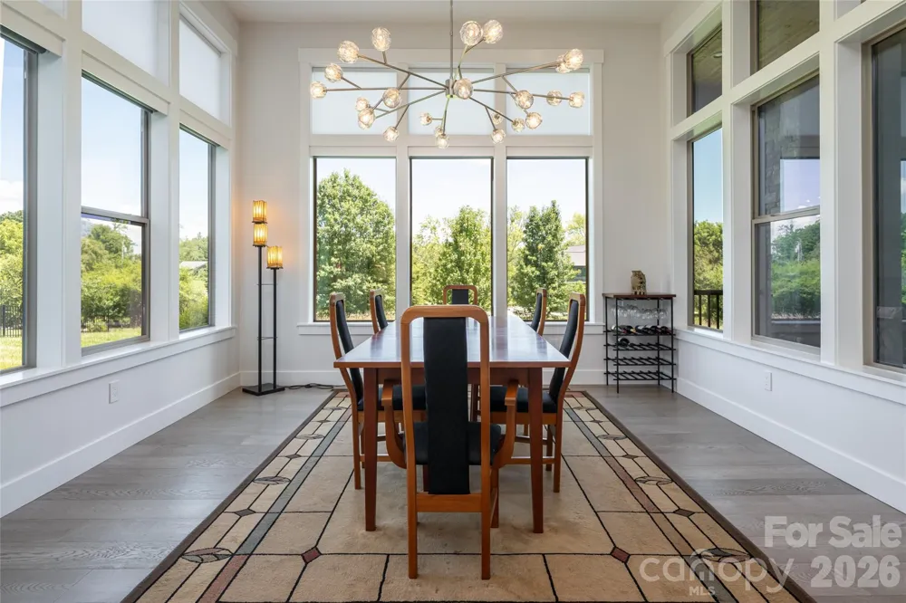 769 Daniel Circle Drive Mills River, NC 28759
