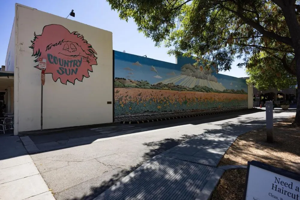 2559 Park Boulevard #M101 Palo Alto, CA 94306