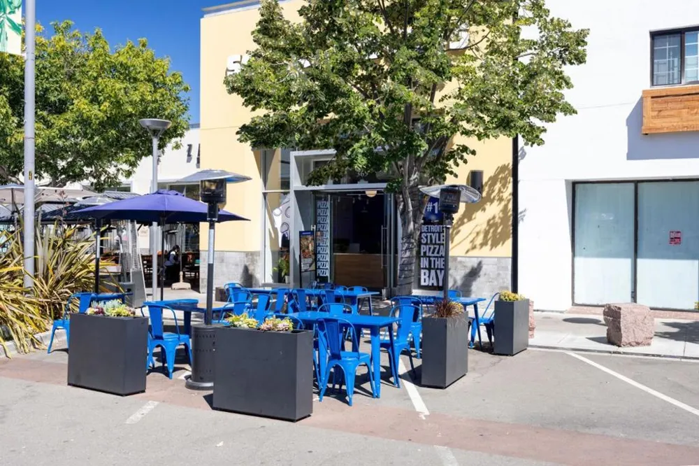 2559 Park Boulevard #M101 Palo Alto, CA 94306