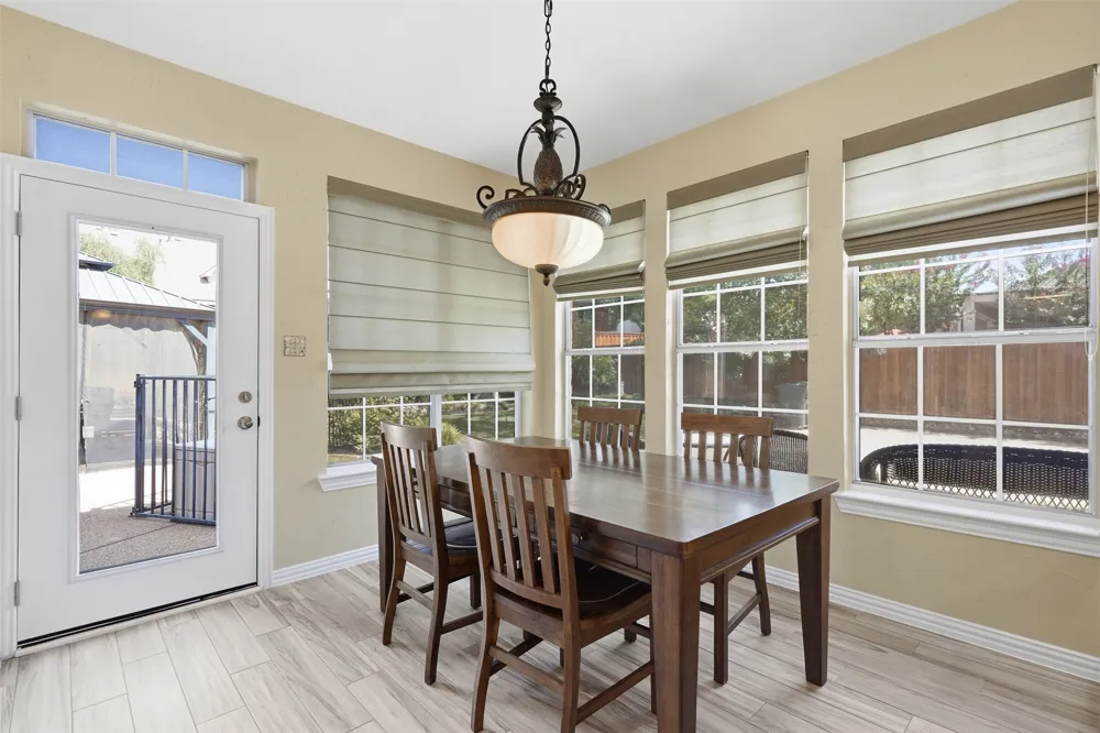4113 Williams Court Grapevine, TX 76051