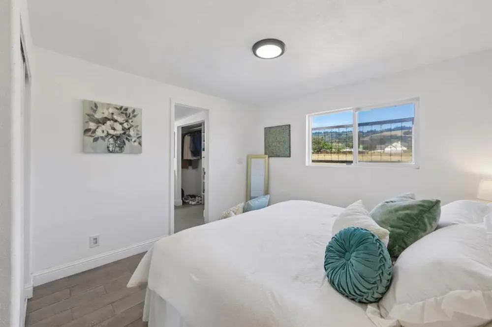 9 Hughes Road Watsonville, CA 95076