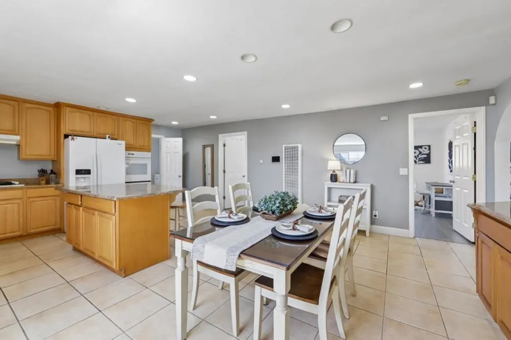 9 Hughes Road Watsonville, CA 95076