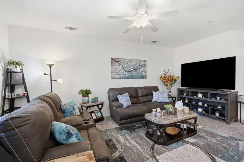 450 Amabile Drive Los Banos, CA 93635