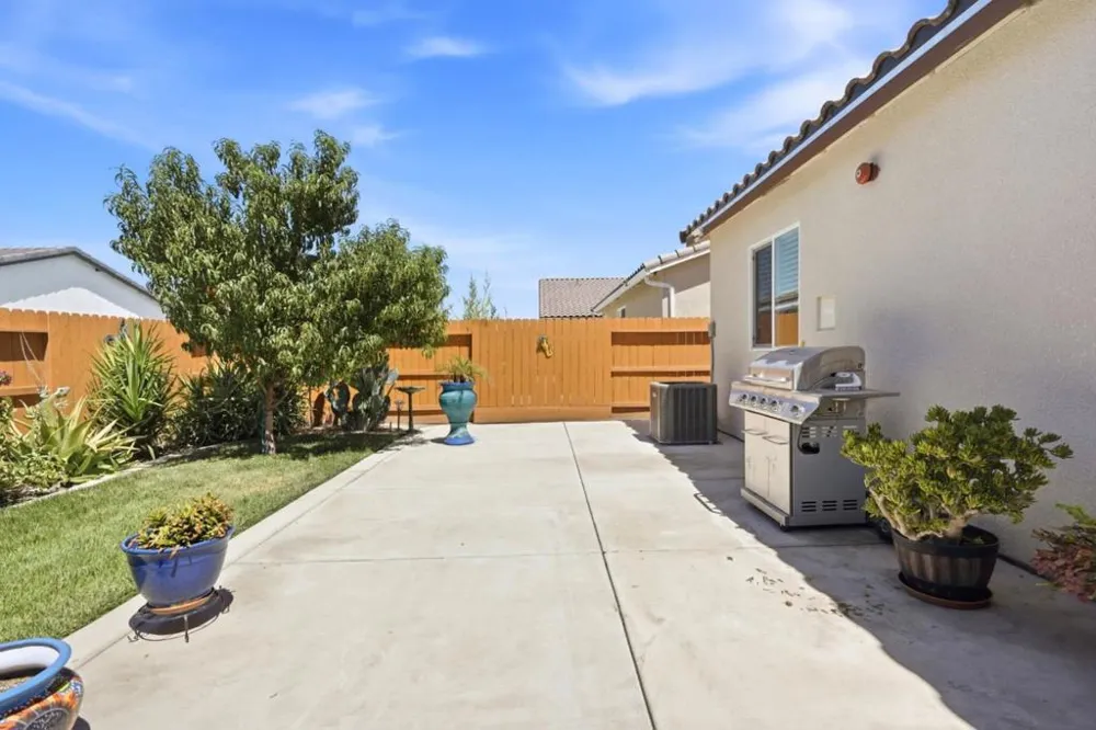 450 Amabile Drive Los Banos, CA 93635