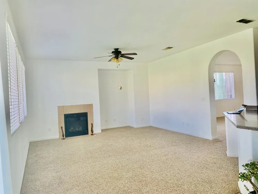 7021 Walter Avenue Sacramento, CA 95828