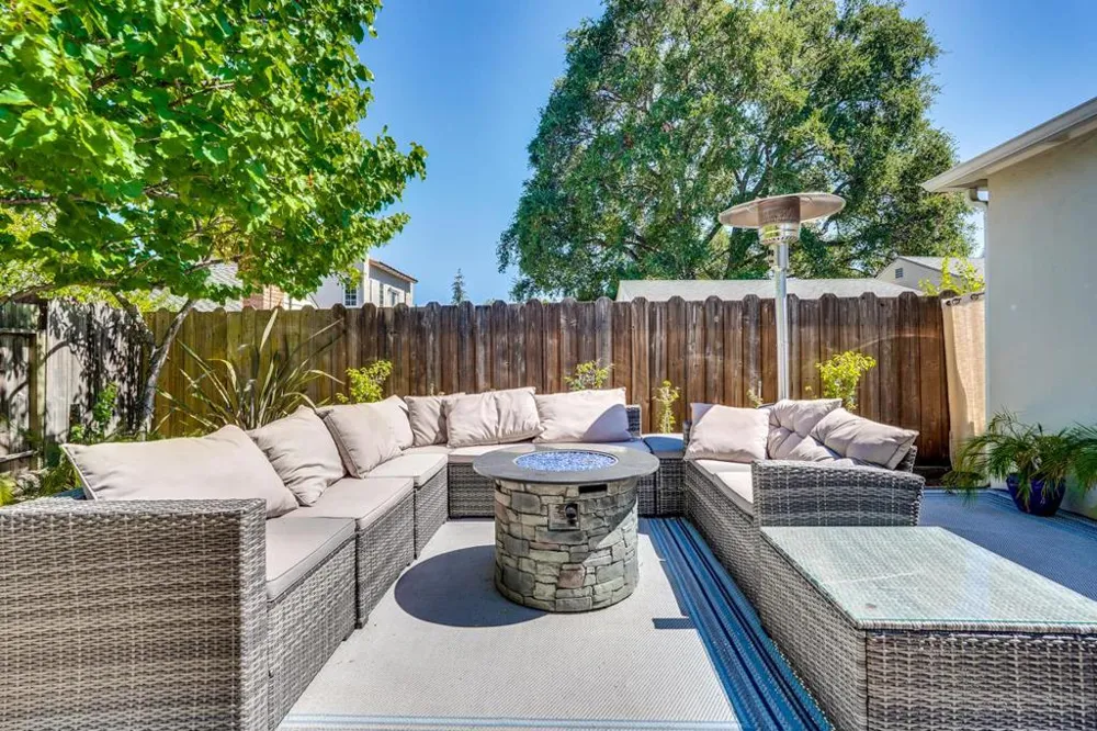 452 Church Street Mountain View, CA 94041