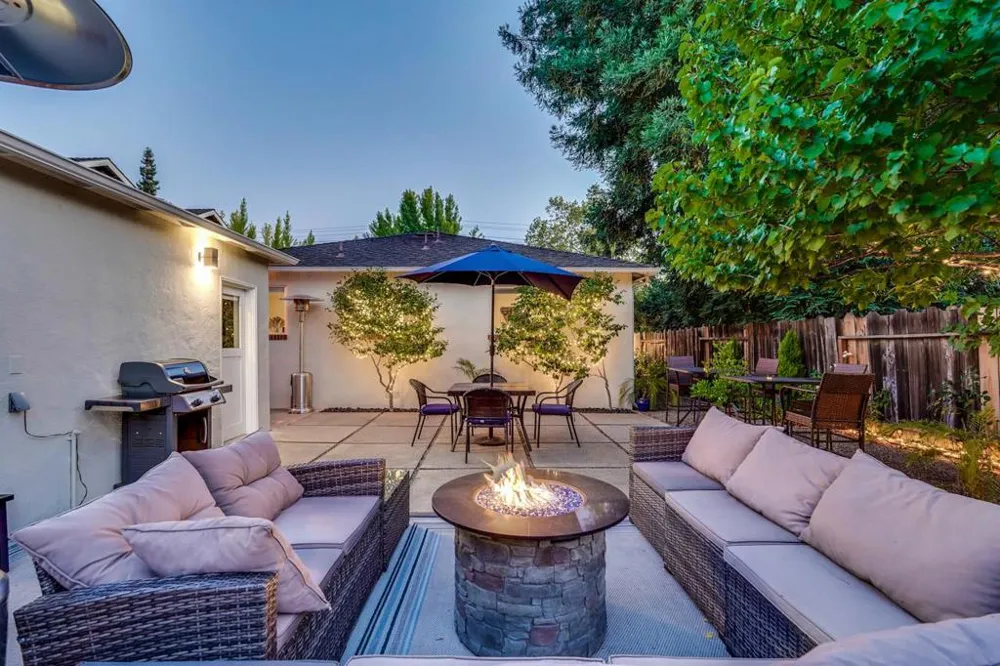 452 Church Street Mountain View, CA 94041