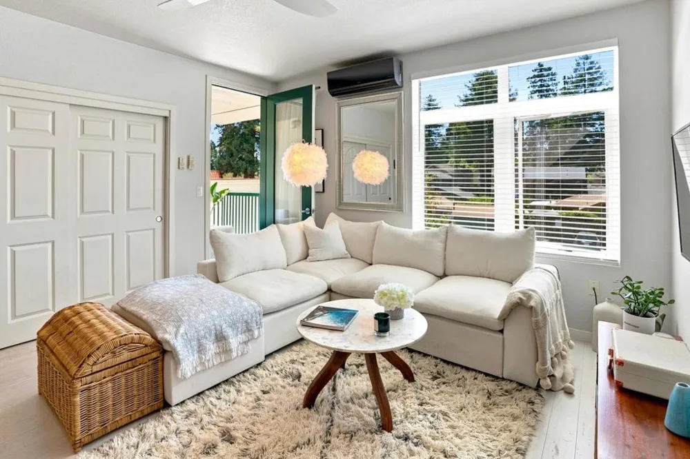 1111 Ocean Street #204 Santa Cruz, CA 95060